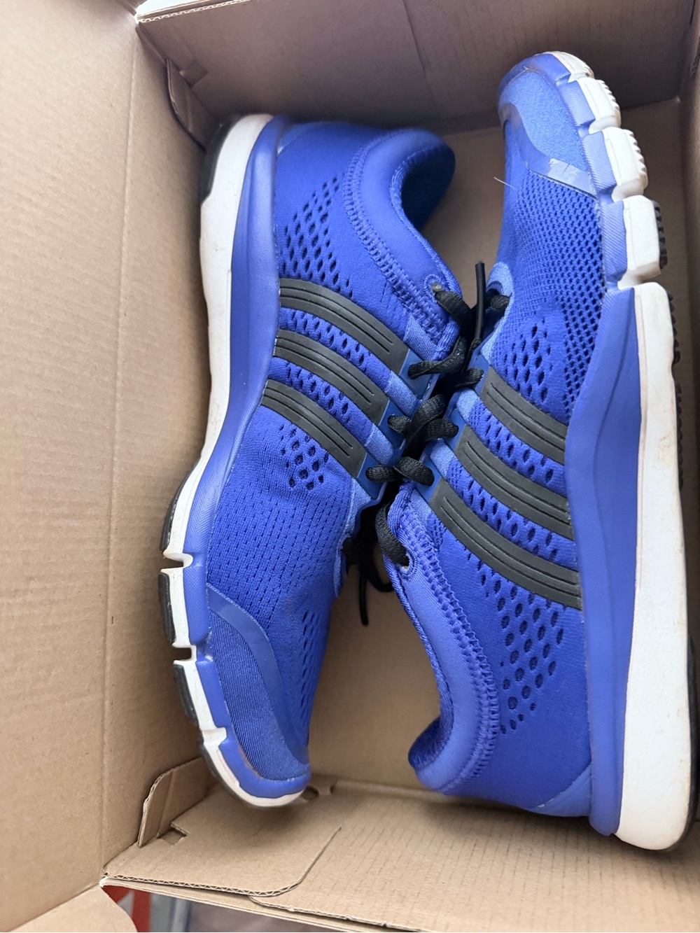 Size 7 Adidas Women’s Indigo Adipure 360.2